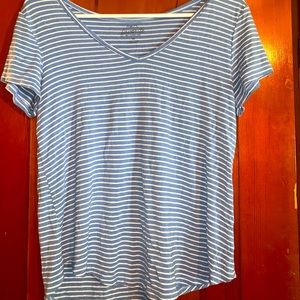 blue and white t shirt